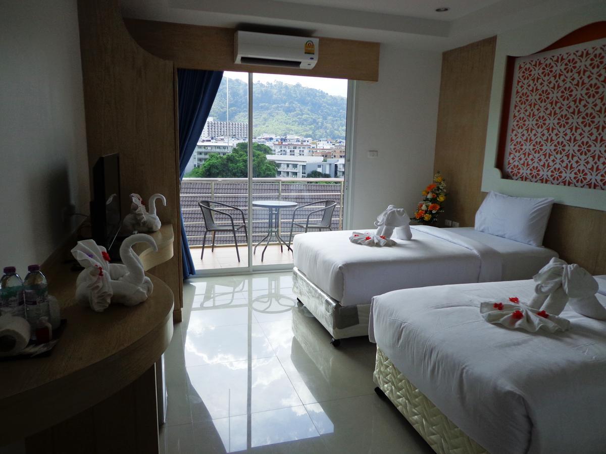 Red Sapphire Hotel Patong Ngoại thất bức ảnh