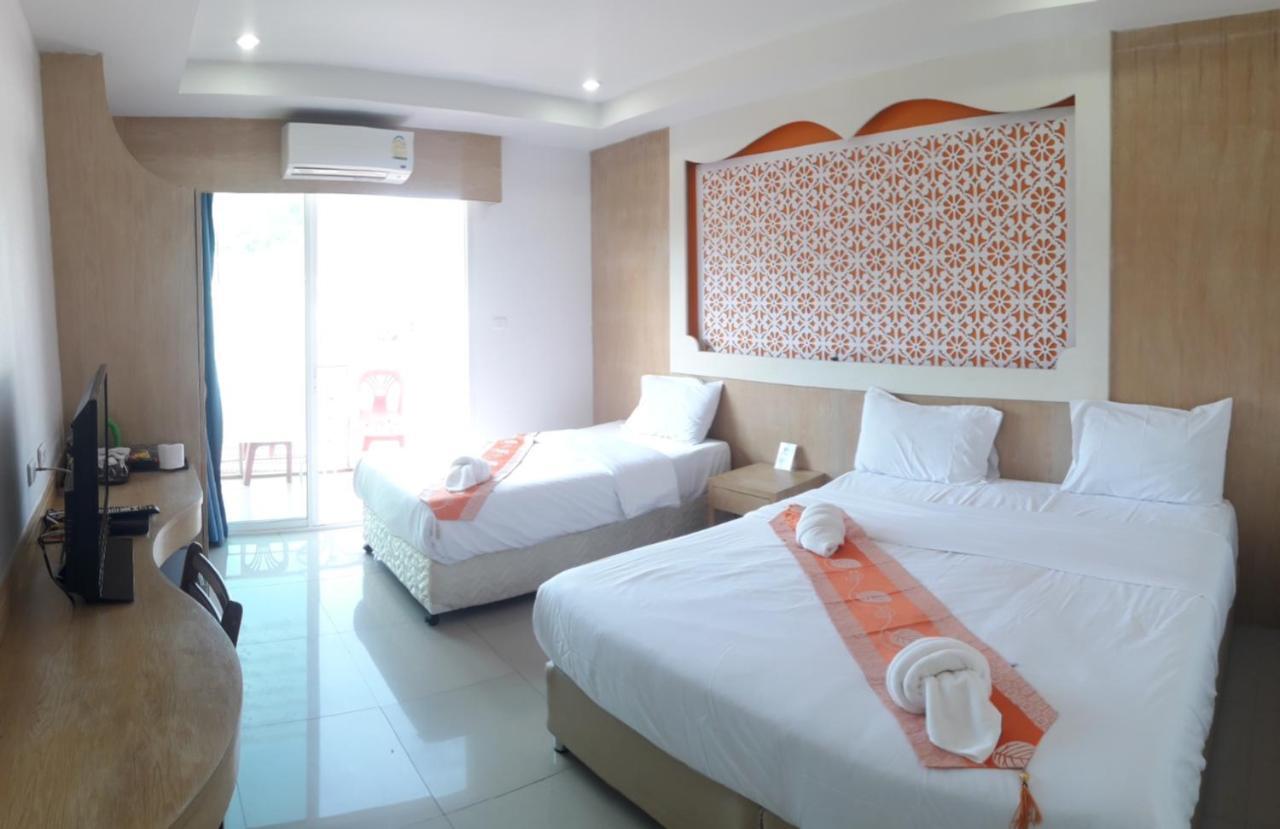 Red Sapphire Hotel Patong Ngoại thất bức ảnh