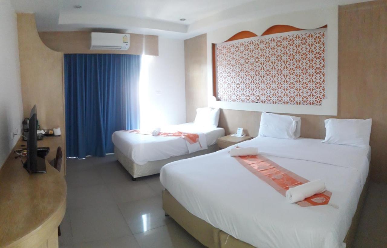 Red Sapphire Hotel Patong Ngoại thất bức ảnh